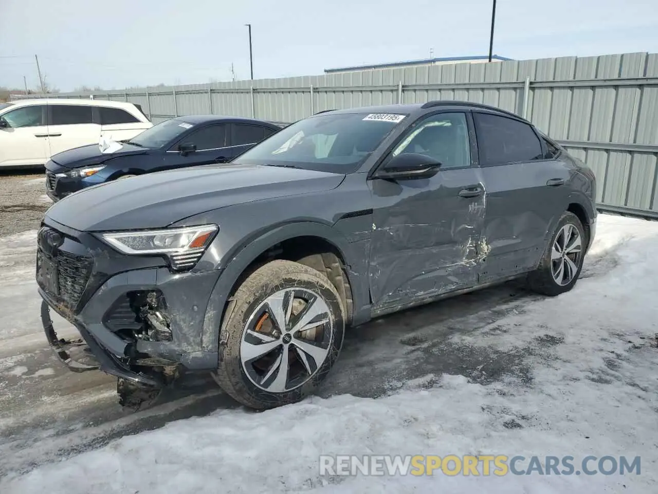 1 Фотография поврежденного автомобиля WA1BABGE2RB043043 AUDI Q8 E-TRON 2024