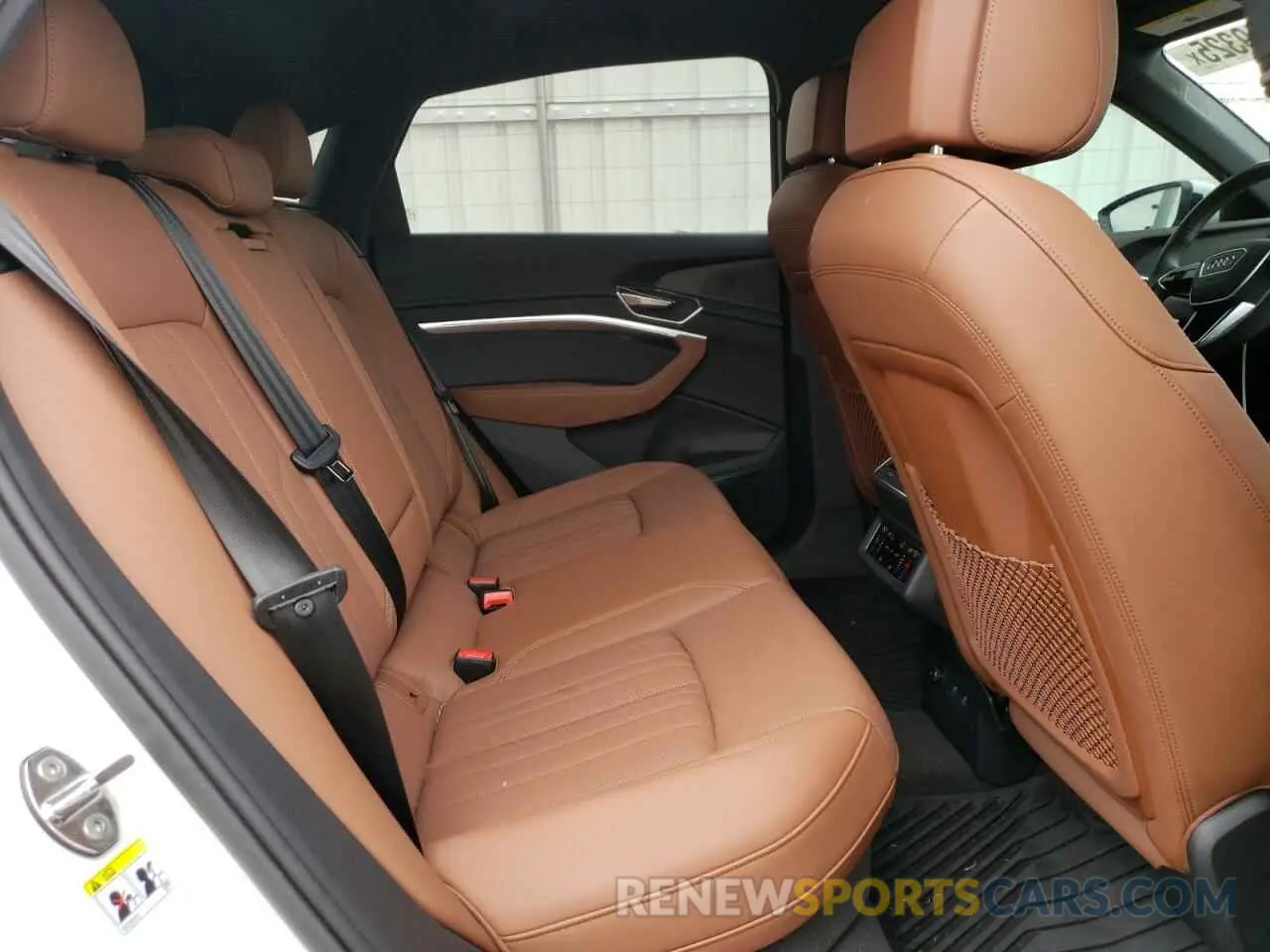 11 Photograph of a damaged car WA1CAAGEXRB024450 AUDI Q8 E-TRON 2024