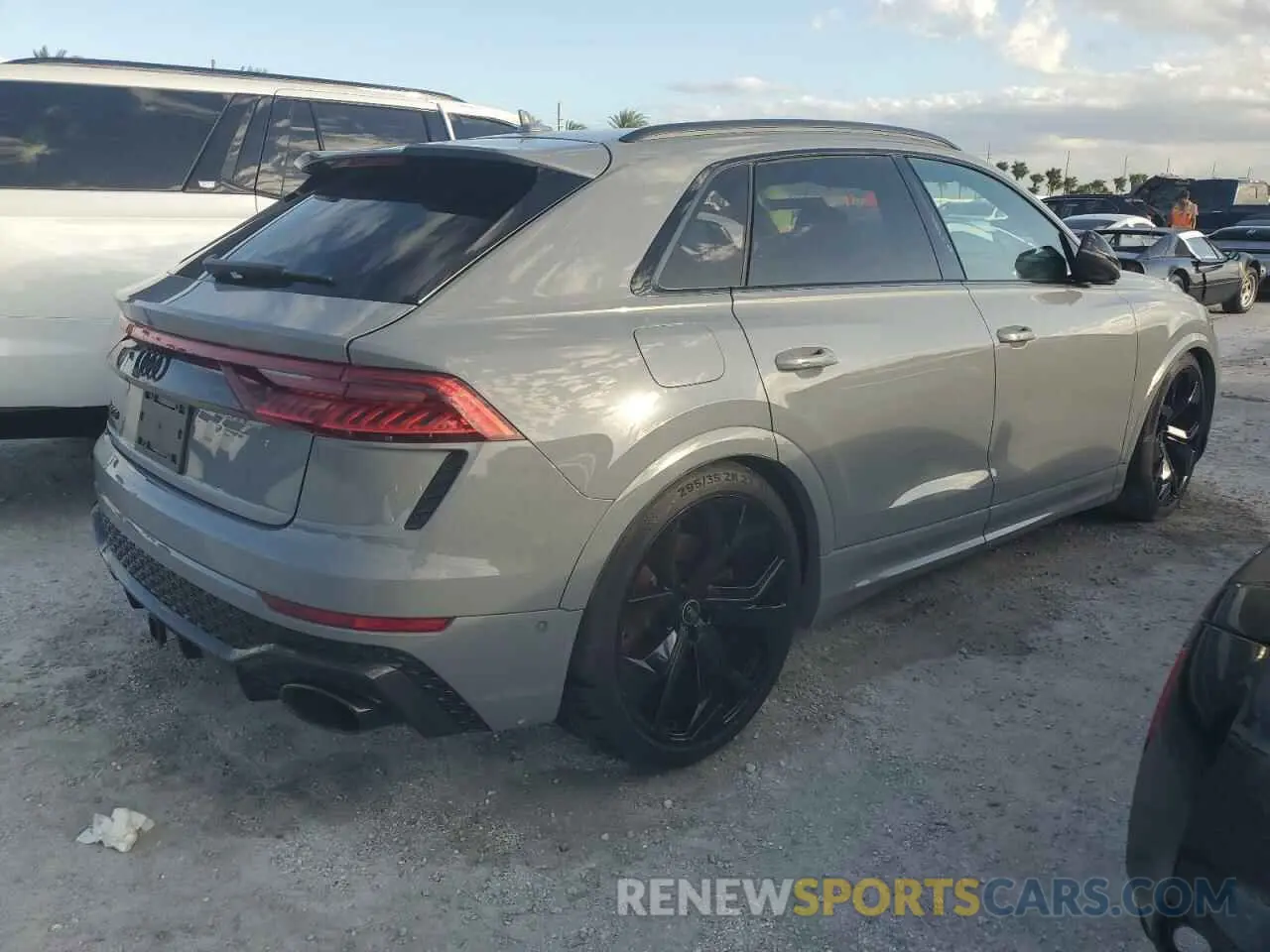 3 Фотография поврежденного автомобиля WU1ARBF11RD000488 AUDI RS 2024