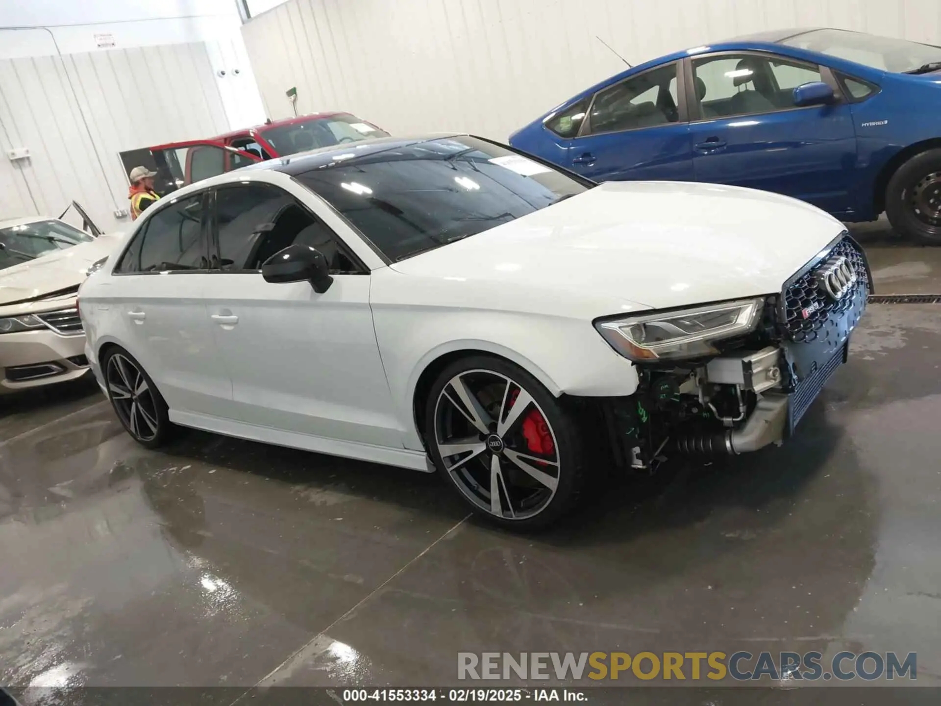 14 Photograph of a damaged car WUABWGFF2KA900300 AUDI RS 3 2019