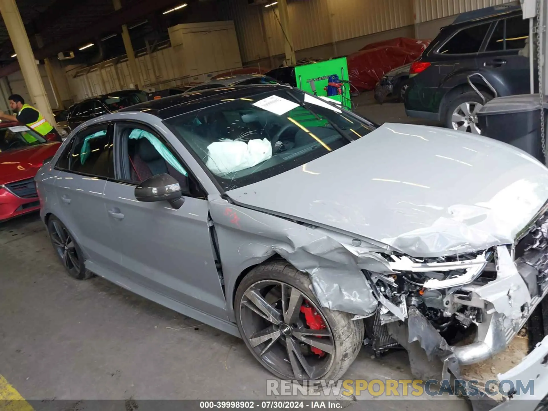13 Фотография поврежденного автомобиля WUABWGFFXLA904533 AUDI RS 3 2020
