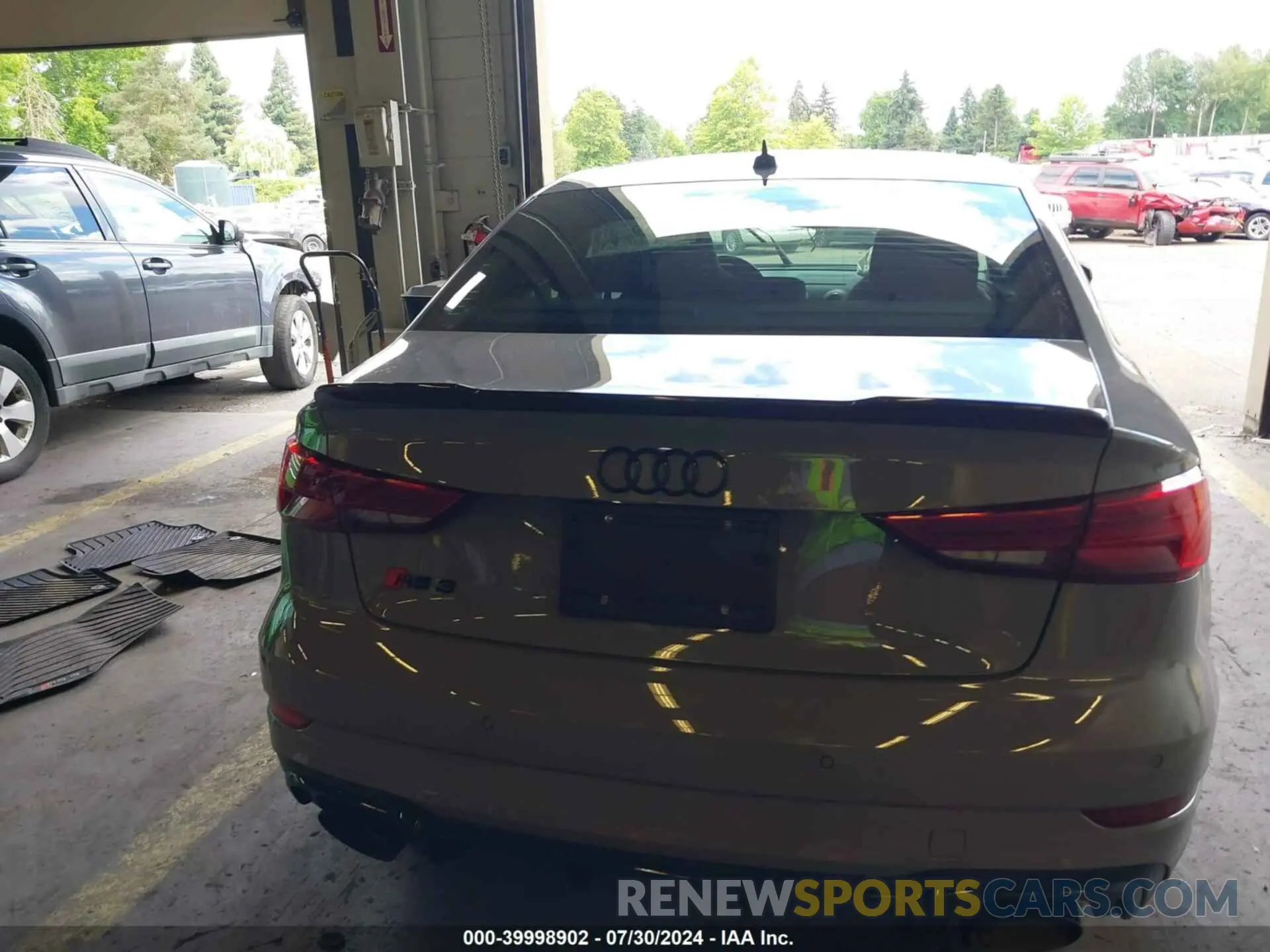 16 Фотография поврежденного автомобиля WUABWGFFXLA904533 AUDI RS 3 2020