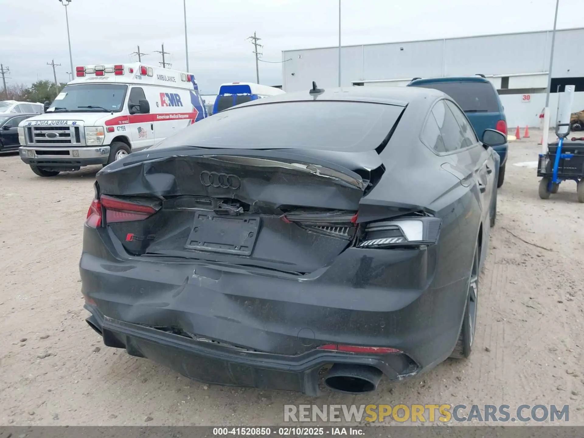 6 Photograph of a damaged car WUABWCF59KA900598 AUDI RS 5 2019