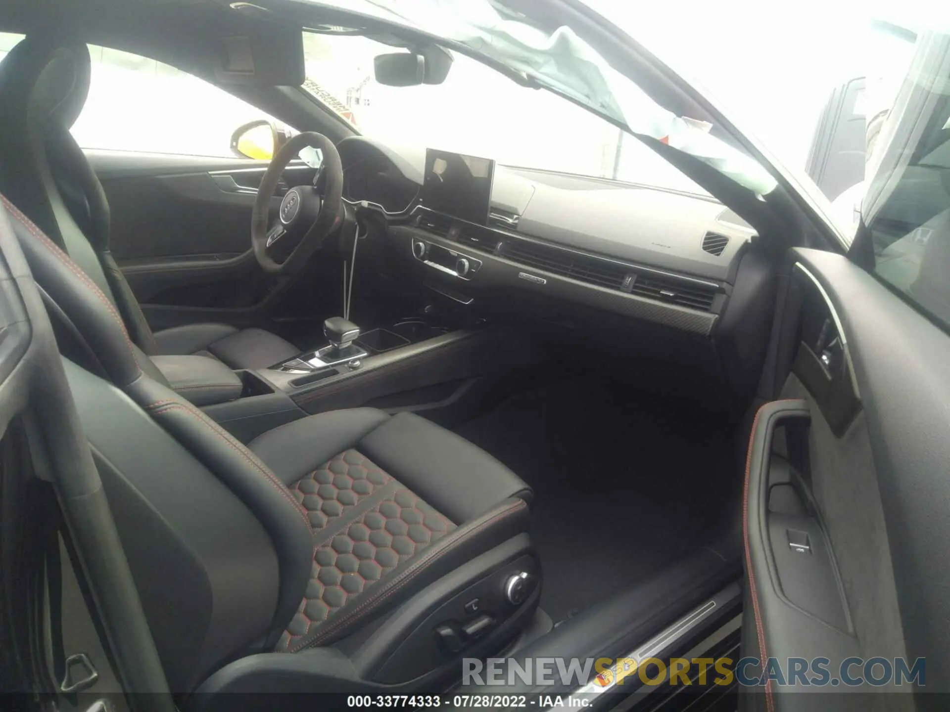 5 Photograph of a damaged car WUANWAF50MA901286 AUDI RS 5 COUPE 2021