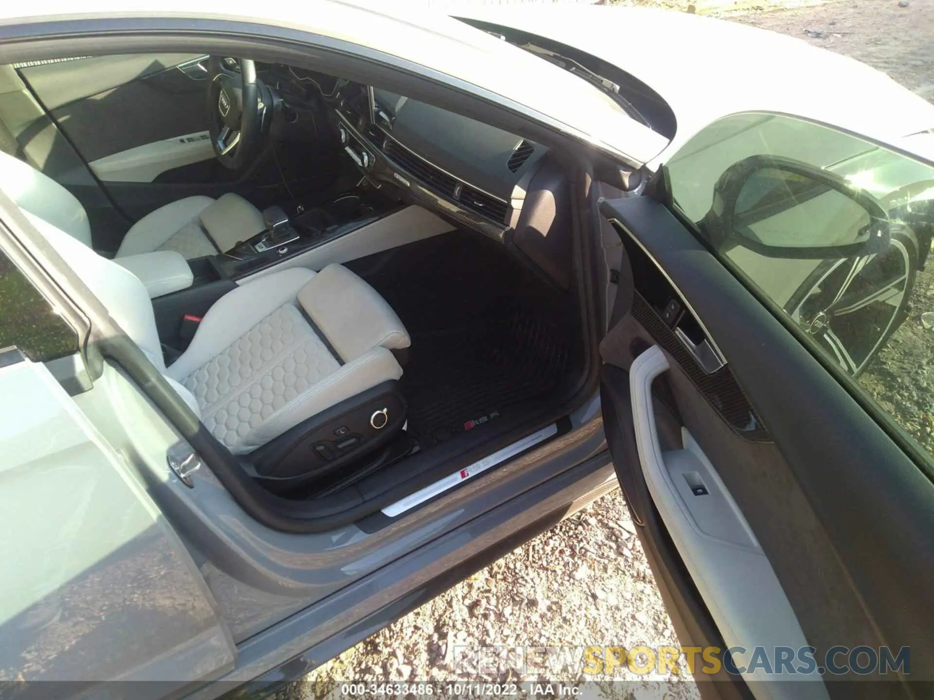 5 Photograph of a damaged car WUAAWDF53MA902884 AUDI RS 5 SPORTBACK 2021