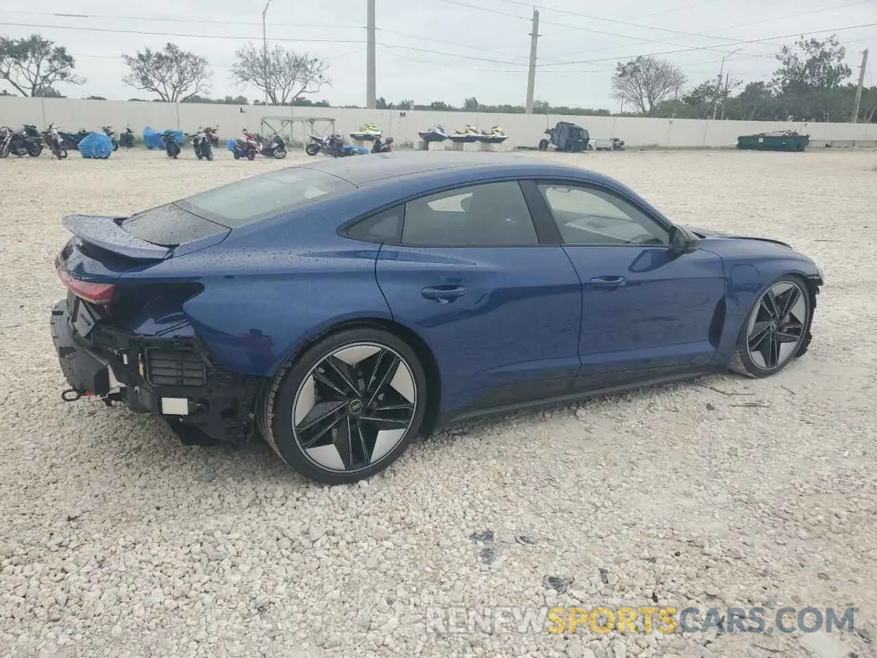 3 Фотография поврежденного автомобиля WAUBHBFW1P7903684 AUDI RS E-TRON 2023