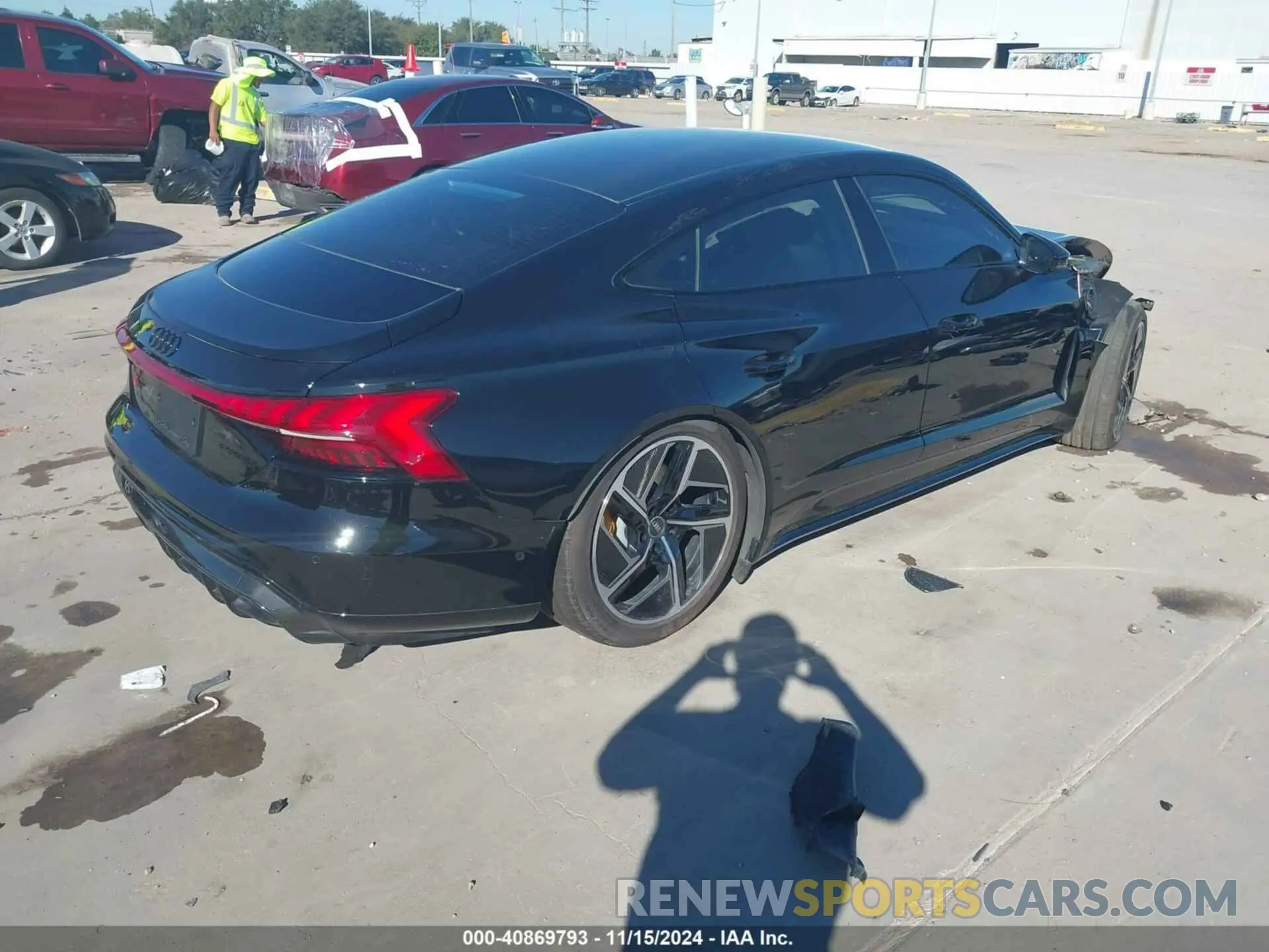 4 Photograph of a damaged car WAUBHBFWXR7900267 AUDI RS E-TRON GT 2024