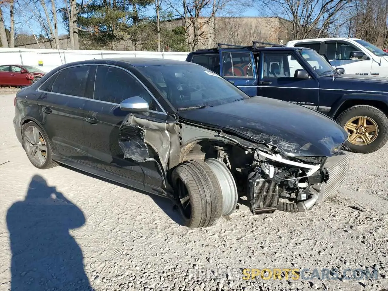 4 Photograph of a damaged car WUABWGFF8KA907574 AUDI RS3 2019