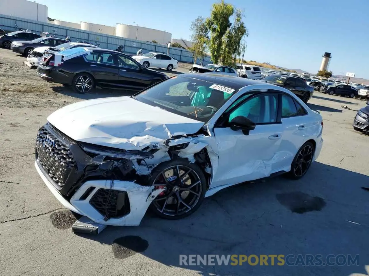 2 Photograph of a damaged car WUAG4DGY1NA907303 AUDI RS3 2022