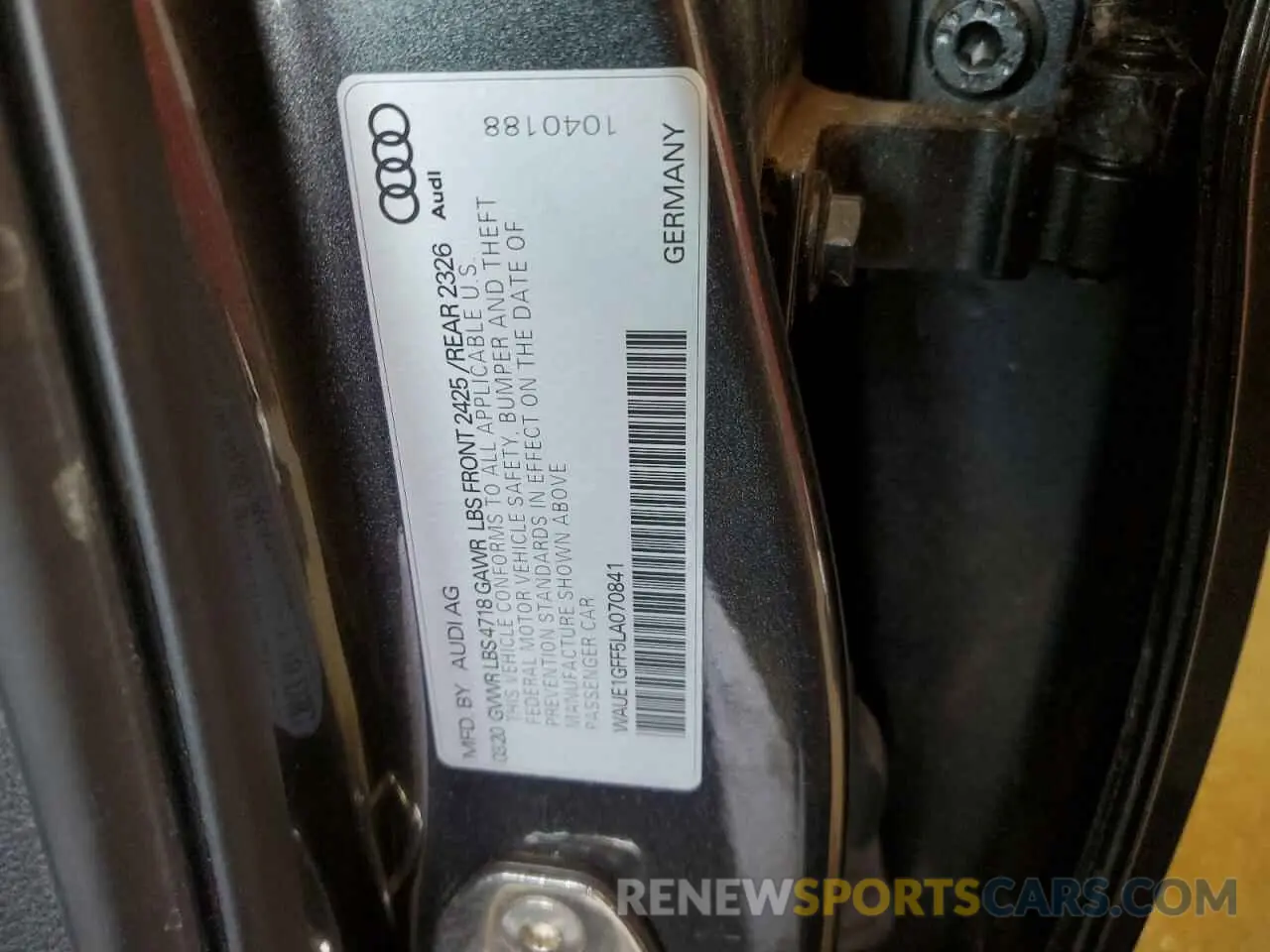 12 Фотография поврежденного автомобиля WAUE1GFF5LA070841 AUDI S3 2020