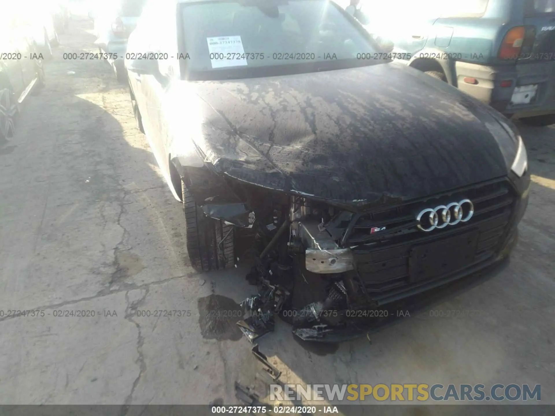 6 Photograph of a damaged car WAUB4AF48KA005809 AUDI S4 2019