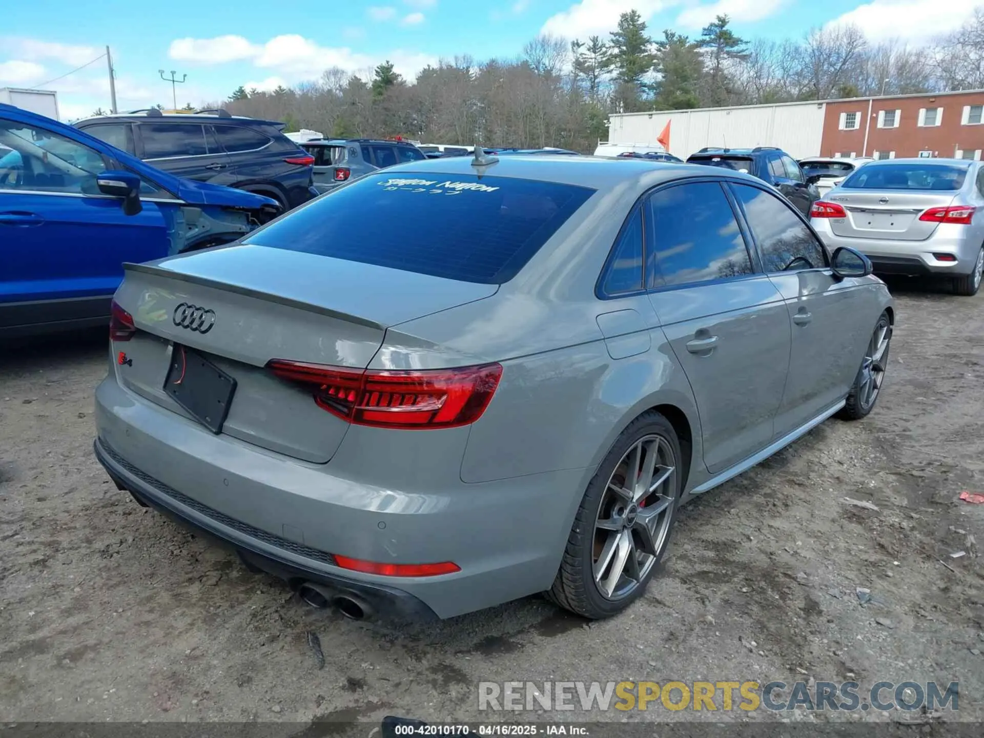 4 Фотография поврежденного автомобиля WAUB4AF49KA003745 AUDI S4 2019