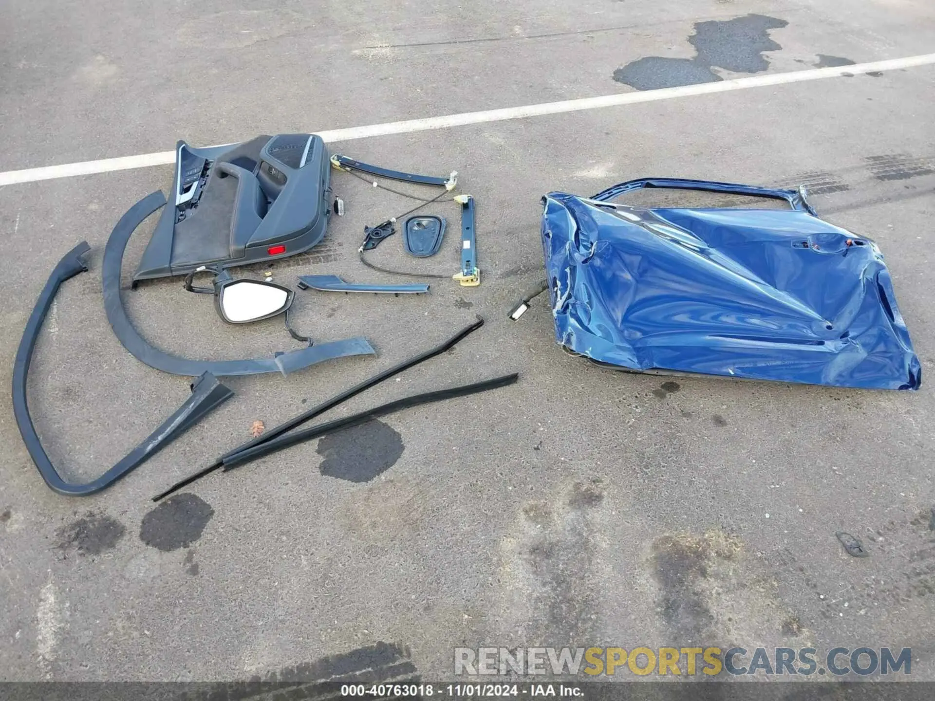 12 Photograph of a damaged car WAUB4AF44MA018379 AUDI S4 2021