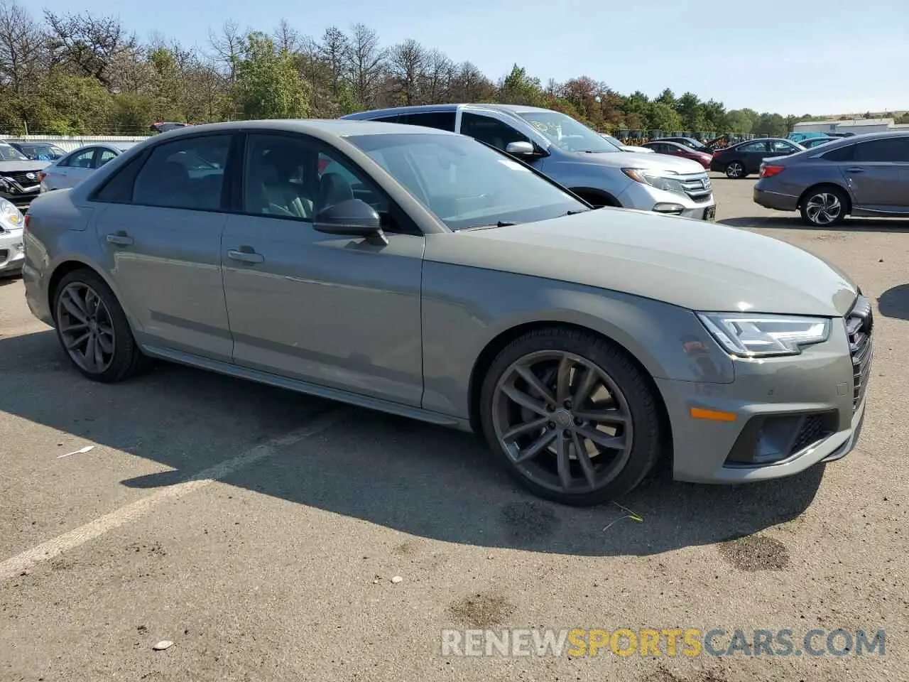 4 Фотография поврежденного автомобиля WAUB4AF41KA013413 AUDI S4/RS4 2019