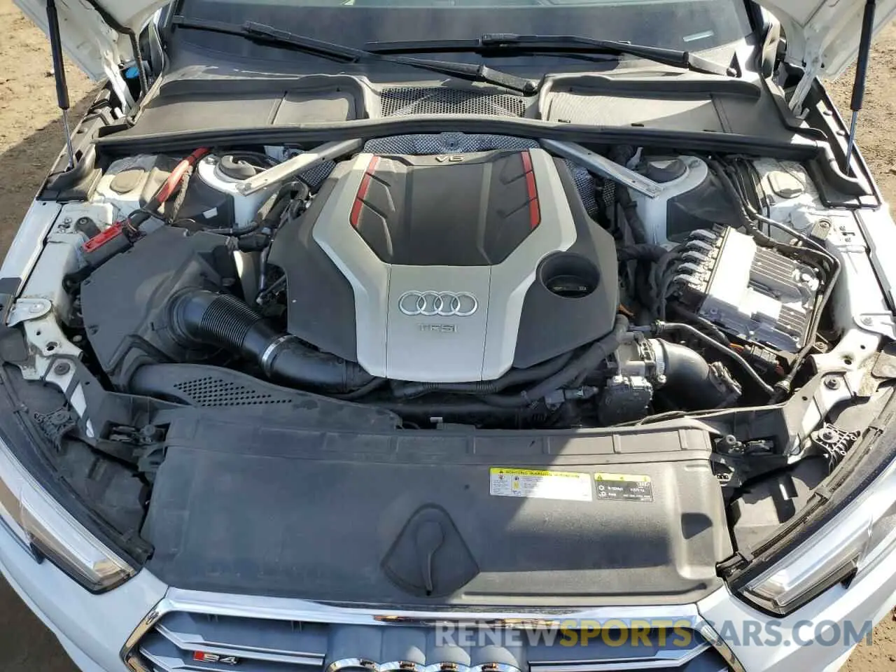 11 Photograph of a damaged car WAUB4AF44KA114767 AUDI S4/RS4 2019