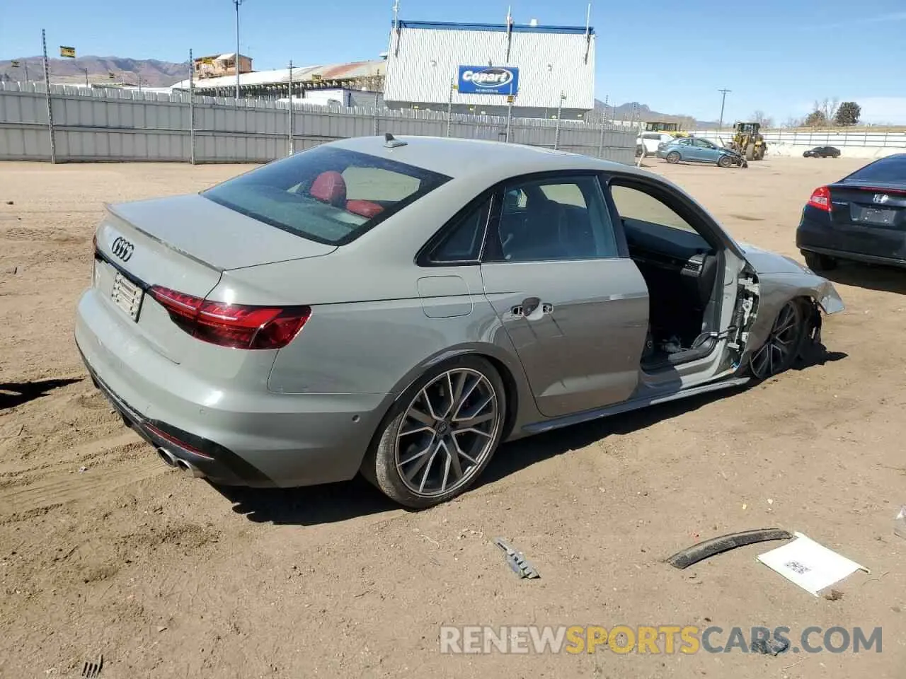 3 Photograph of a damaged car WAUC4AF47LA042565 AUDI S4/RS4 2020