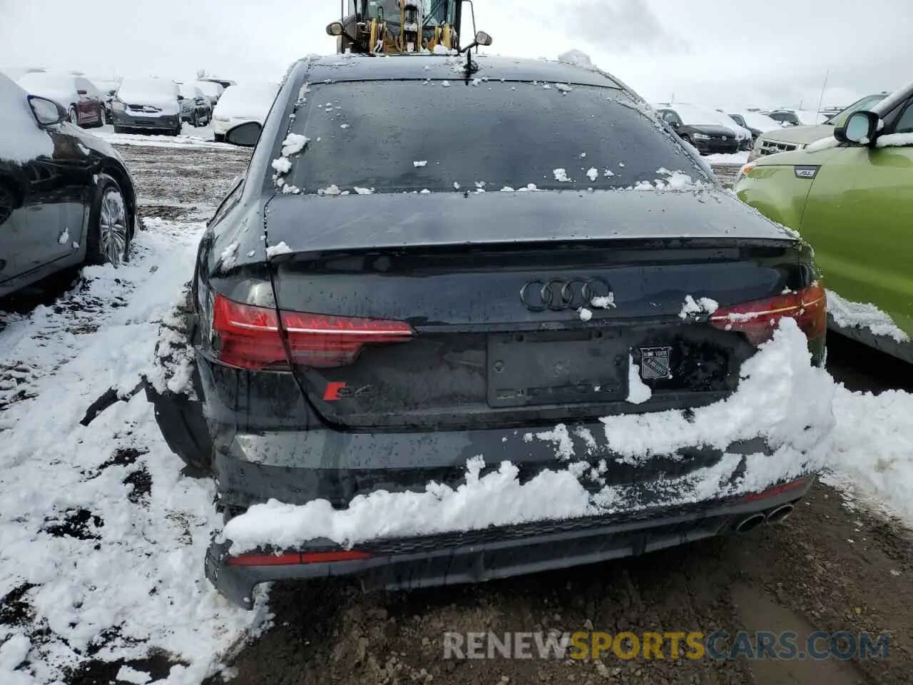 6 Photograph of a damaged car WAUB4AF40MA049399 AUDI S4/RS4 2021