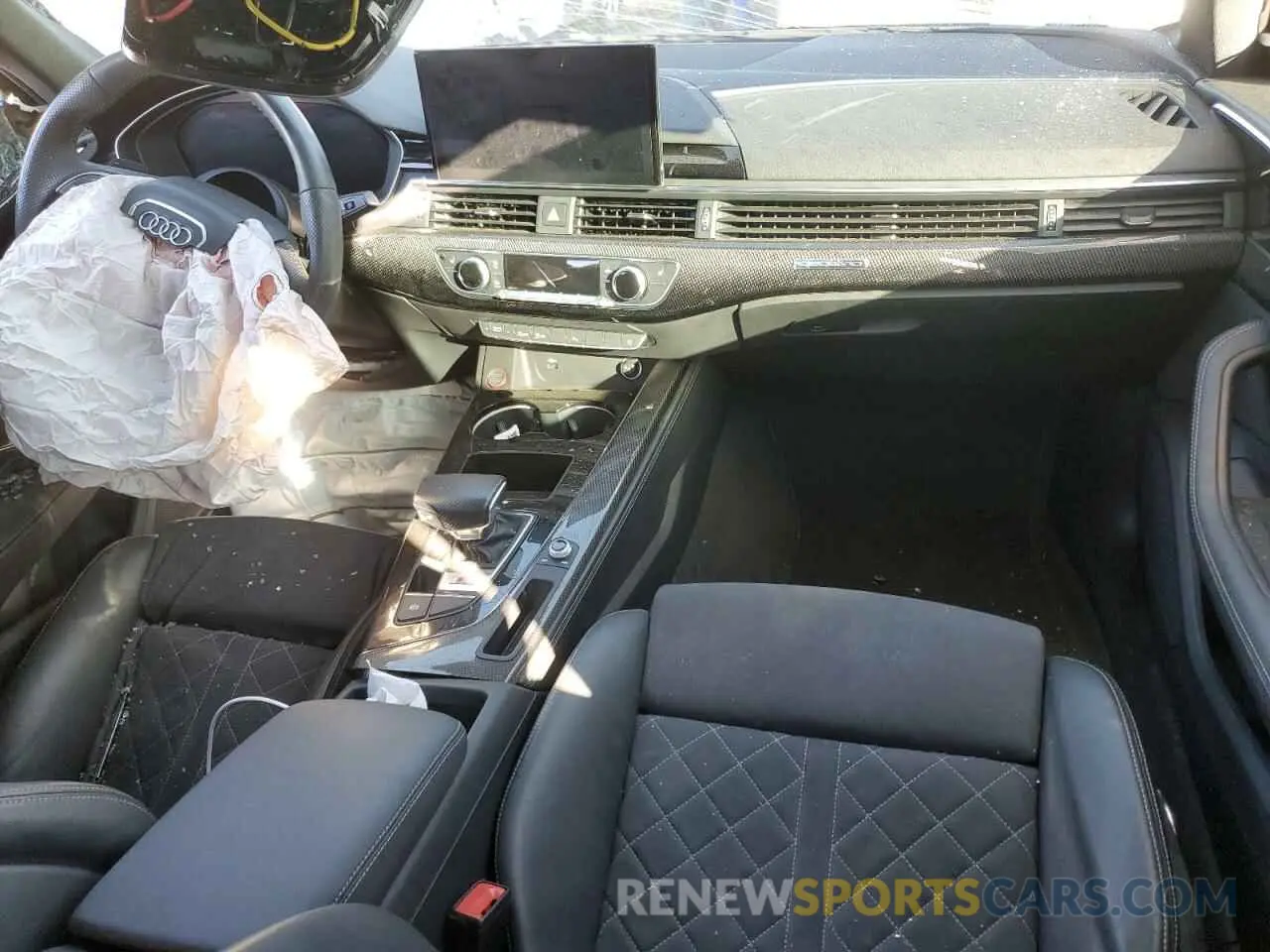 8 Фотография поврежденного автомобиля WAUB4AF40NA020003 AUDI S4/RS4 2022