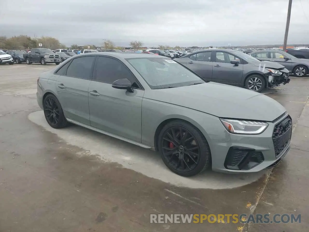 4 Фотография поврежденного автомобиля WAUB4AF49NA033350 AUDI S4/RS4 2022