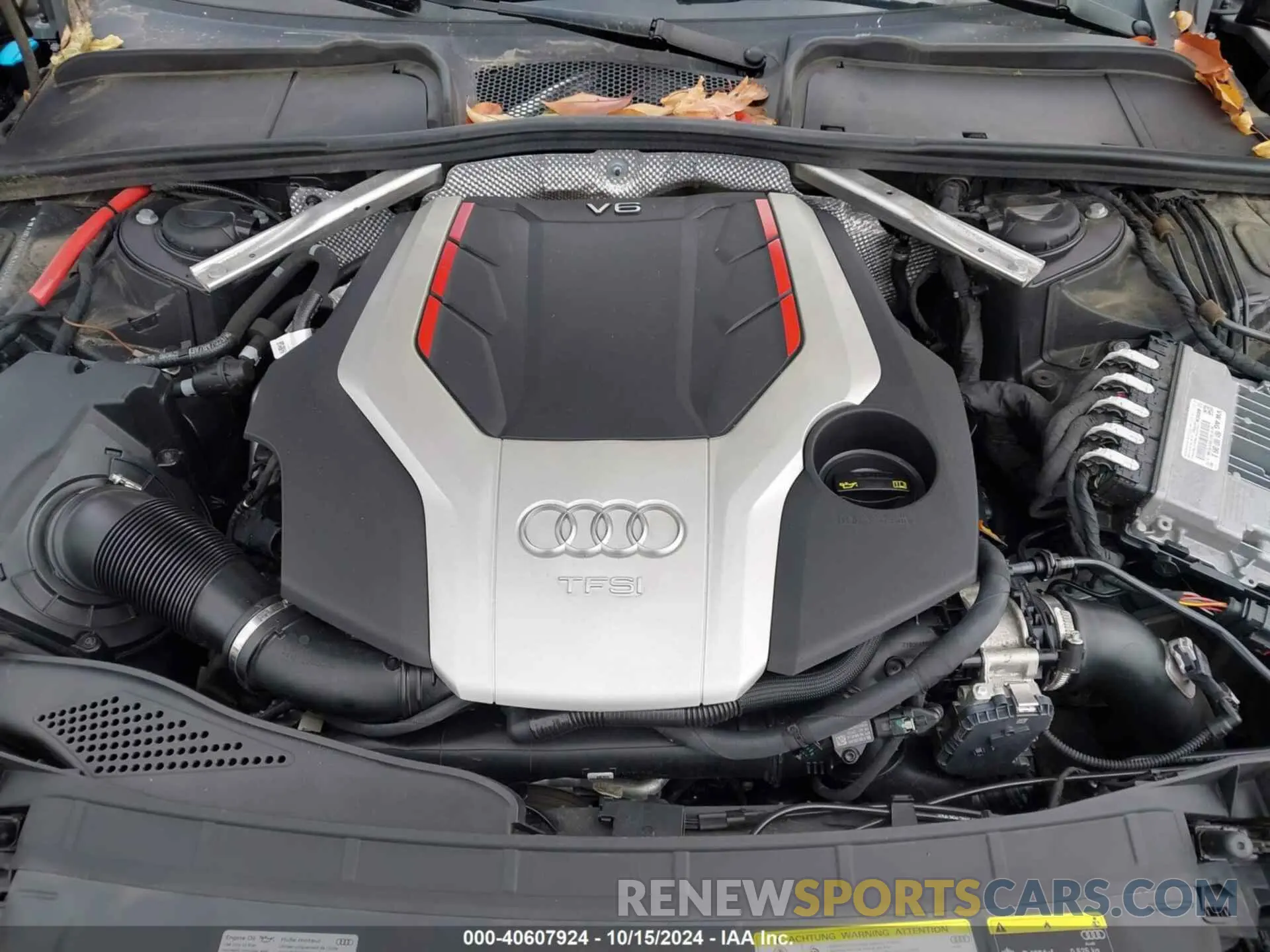 10 Photograph of a damaged car WAUB4CF54KA084562 AUDI S5 2019