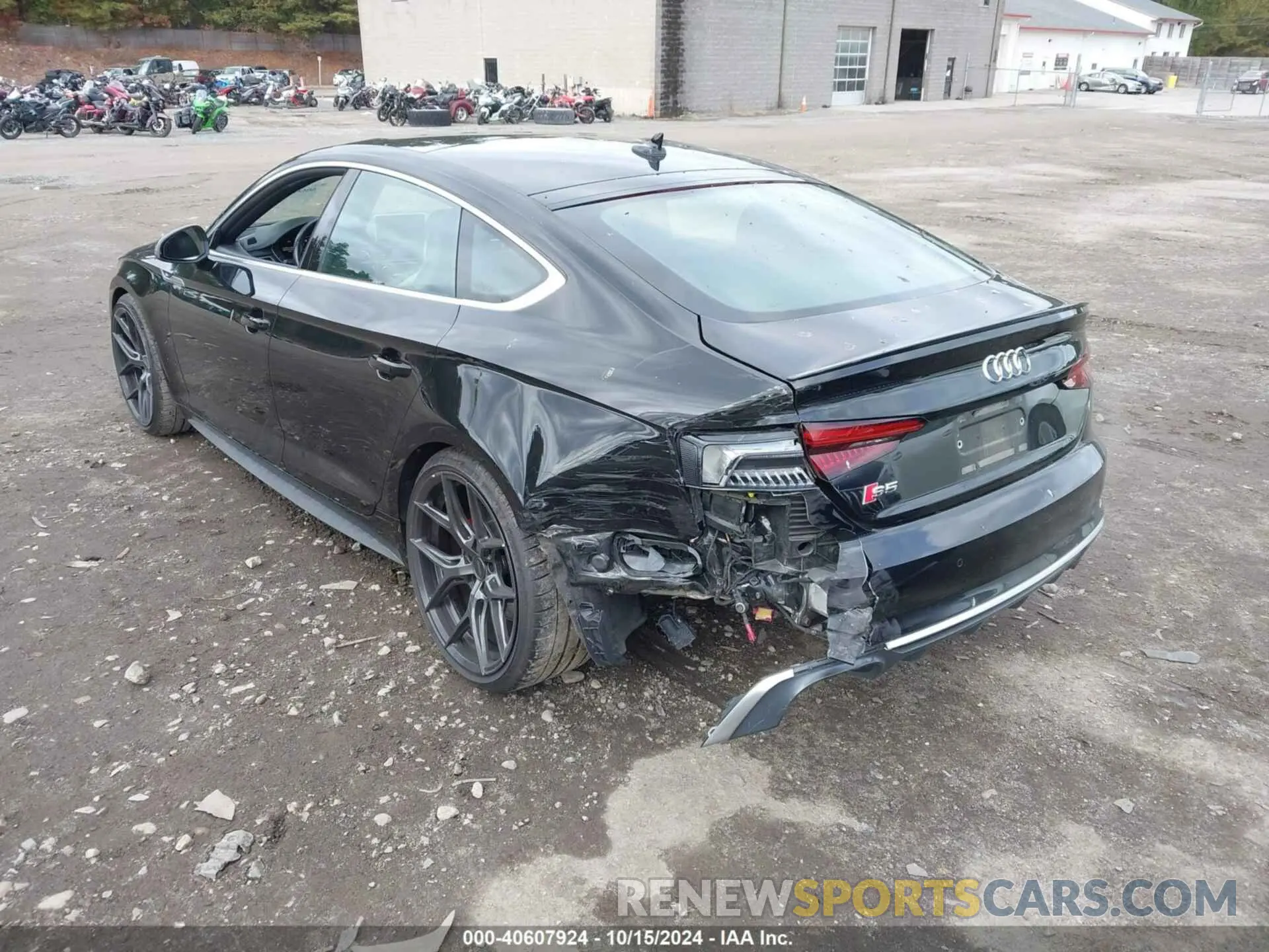 3 Photograph of a damaged car WAUB4CF54KA084562 AUDI S5 2019