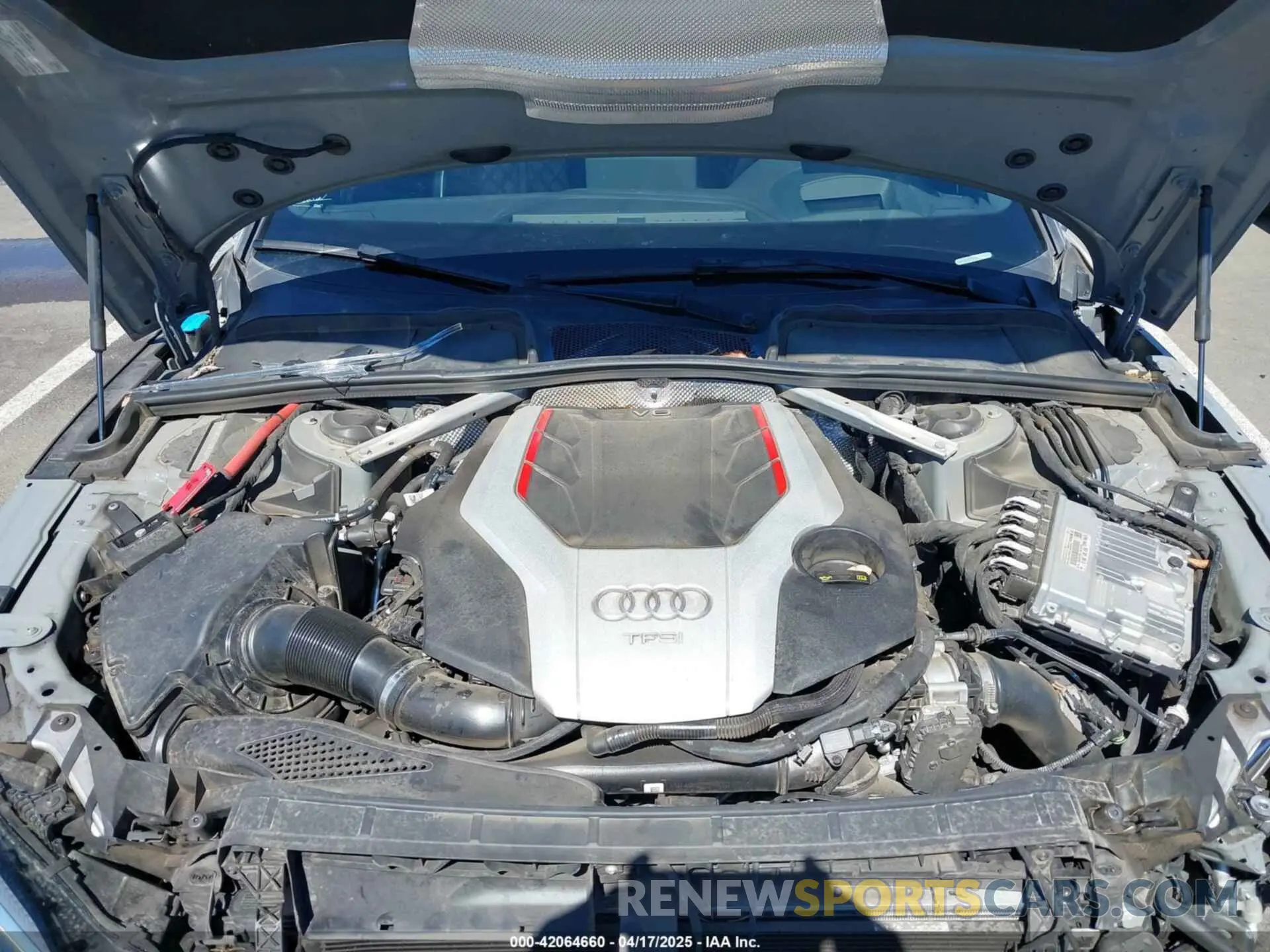 10 Photograph of a damaged car WAUC4CF50KA017042 AUDI S5 2019