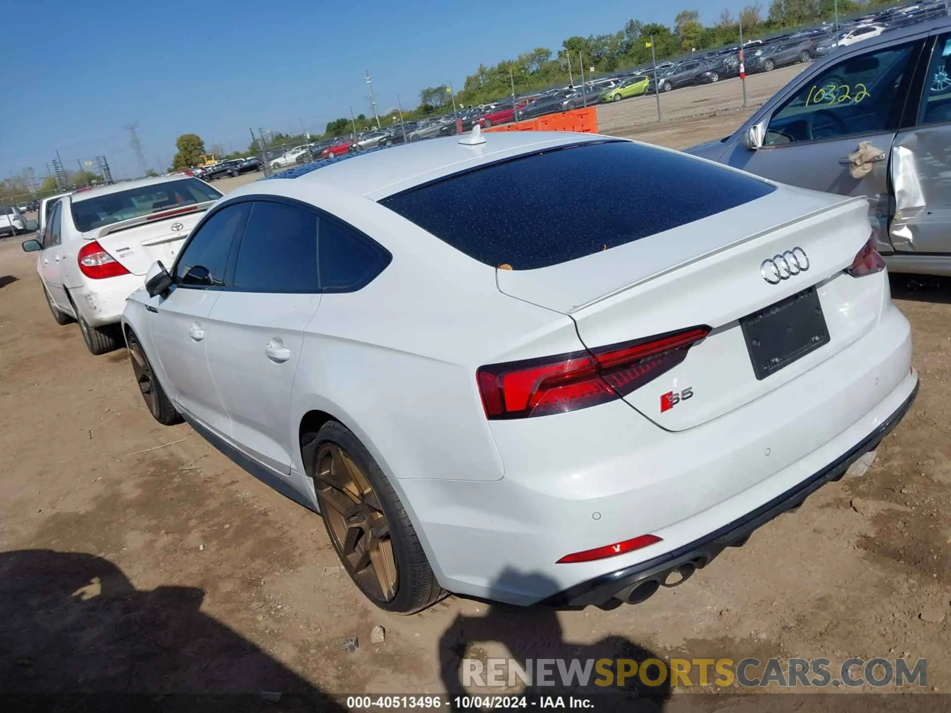 3 Фотография поврежденного автомобиля WAUC4CF52KA033078 AUDI S5 2019