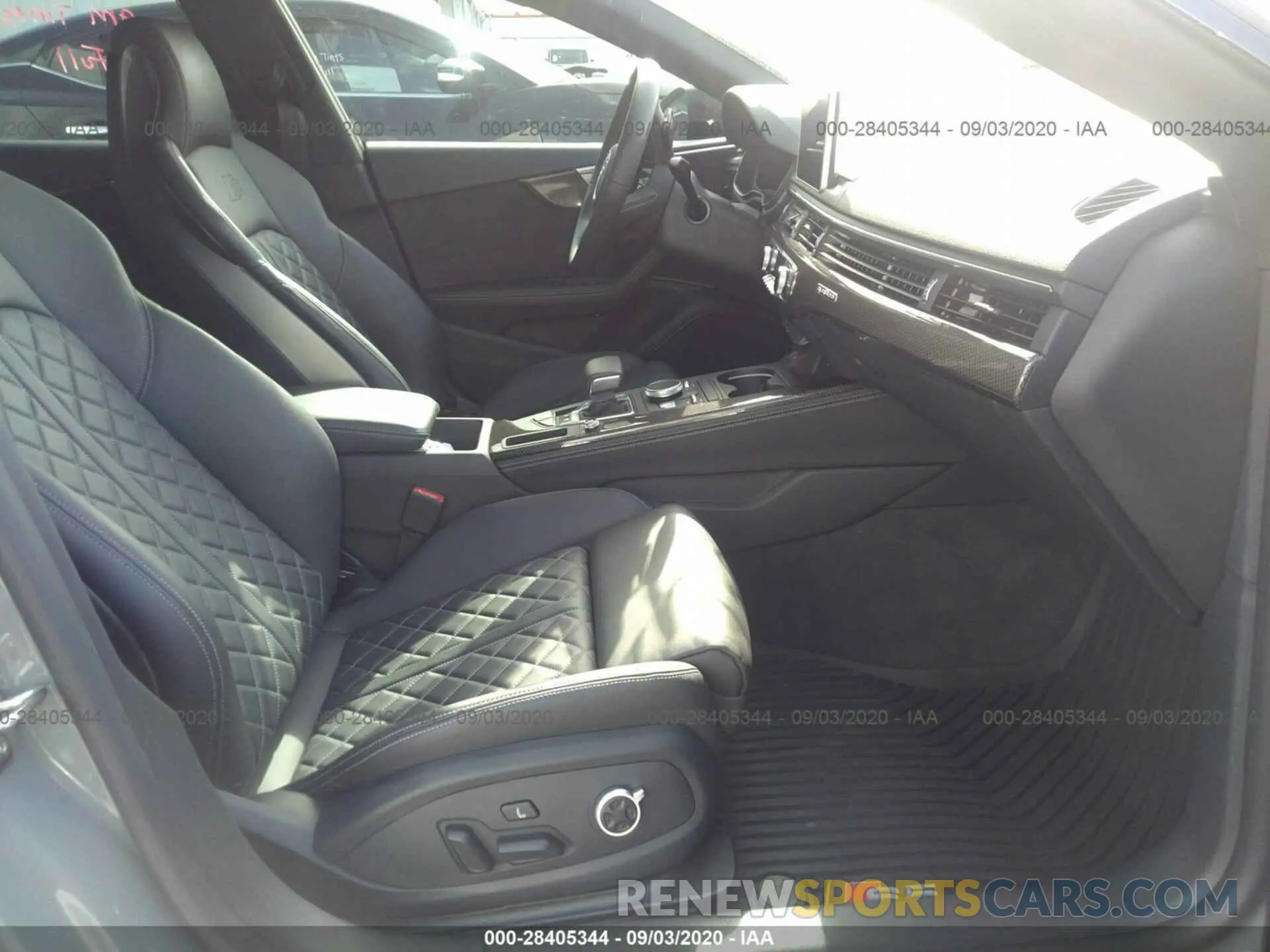 5 Photograph of a damaged car WAUB4CF55KA068452 AUDI S5 SPORTBACK 2019
