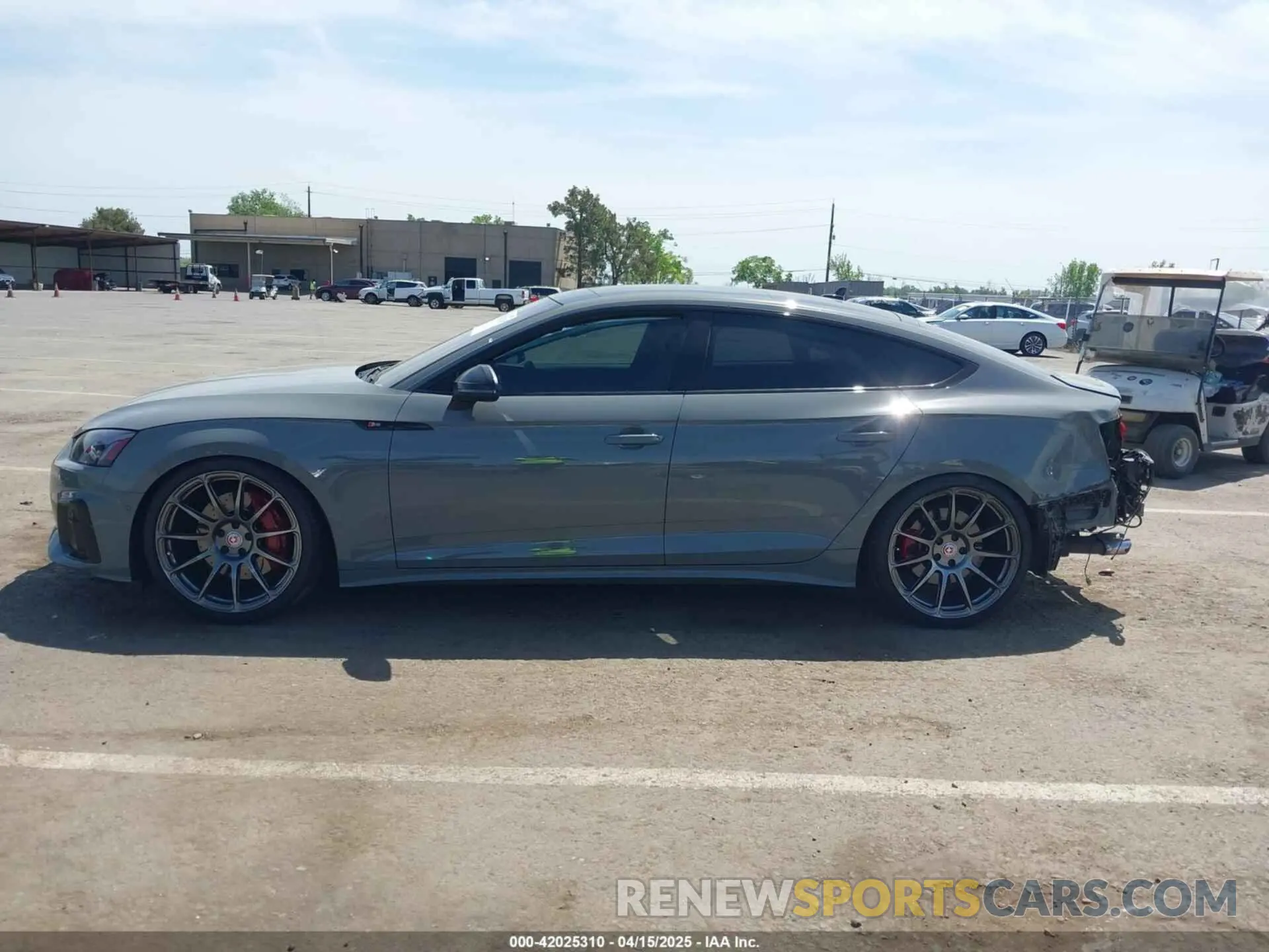 14 Photograph of a damaged car WAUB4CF52MA036853 AUDI S5 SPORTBACK 2021