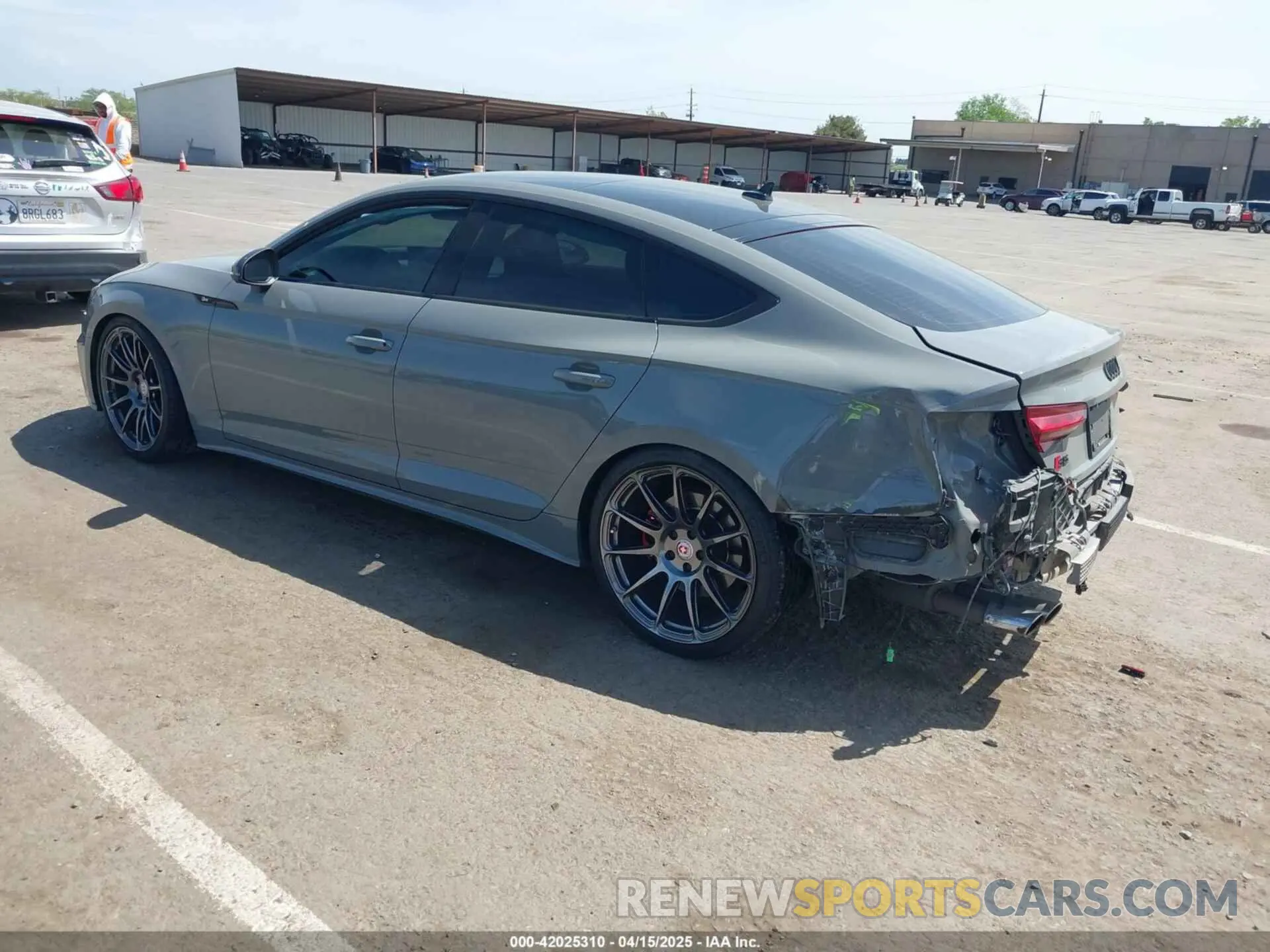 3 Photograph of a damaged car WAUB4CF52MA036853 AUDI S5 SPORTBACK 2021