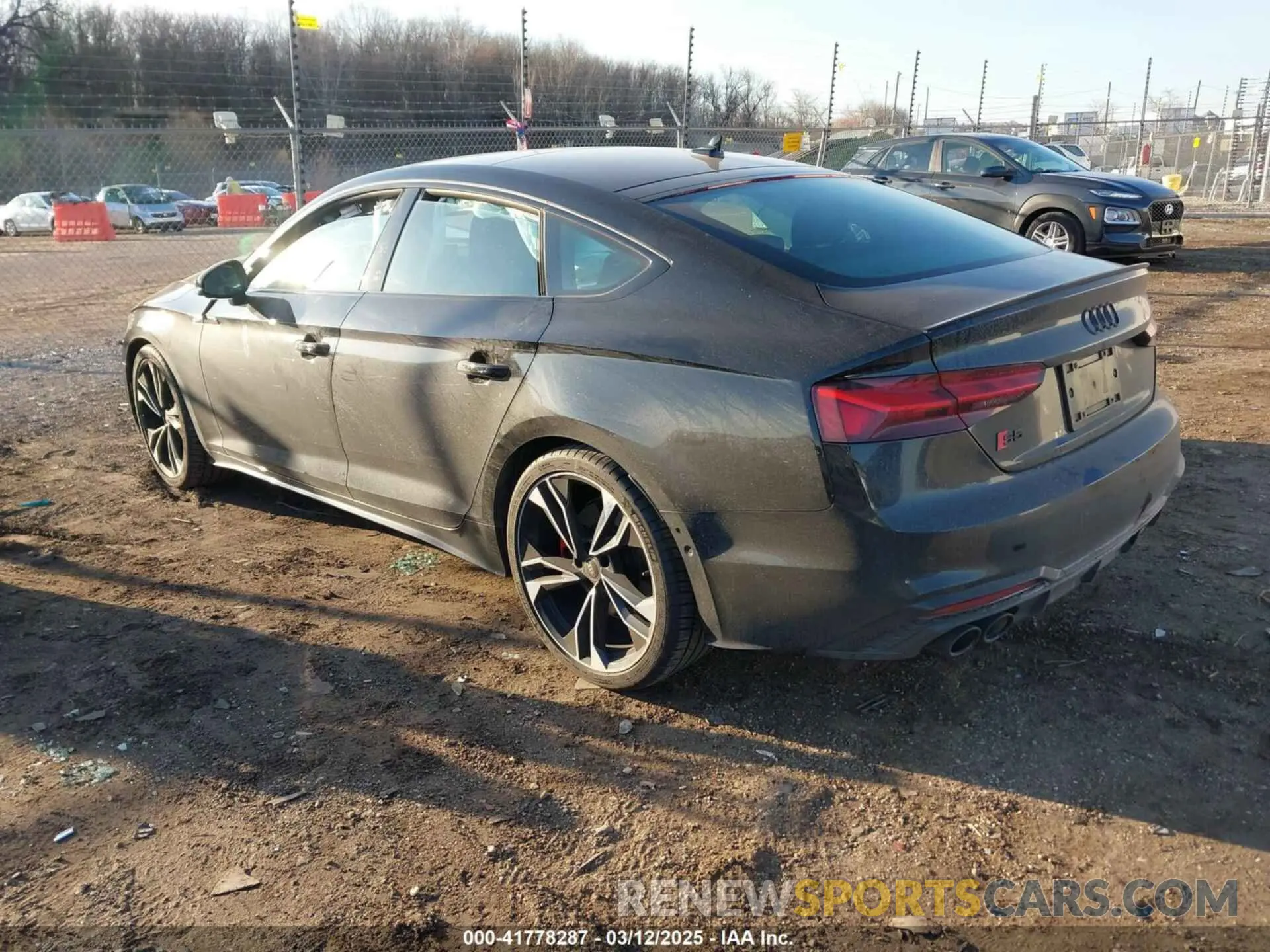 3 Photograph of a damaged car WAUB4CF58RA010698 AUDI S5 SPORTBACK 2024