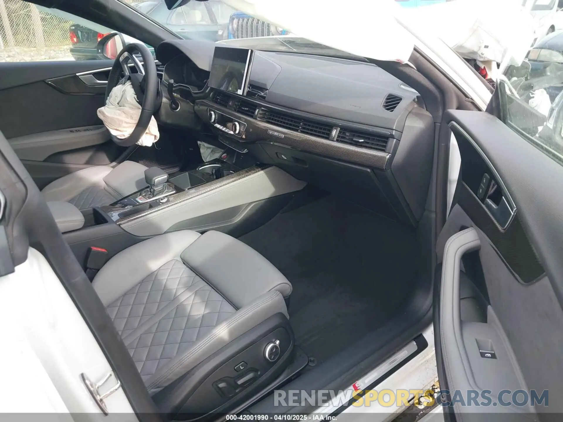 5 Photograph of a damaged car WAUC4CF50RA118382 AUDI S5 SPORTBACK 2024