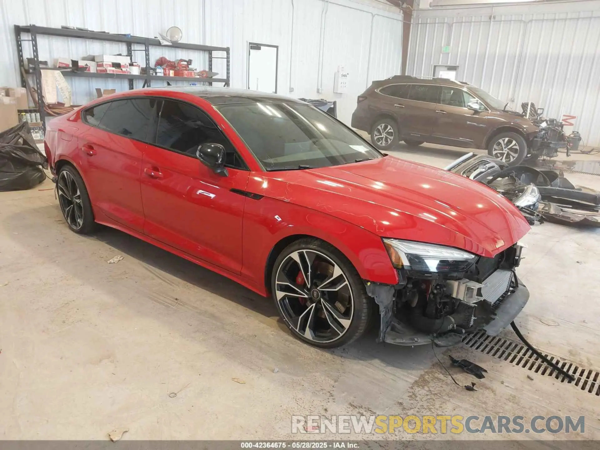 1 Фотография поврежденного автомобиля WAUC4CF5XRA021609 AUDI S5 SPORTBACK 2024