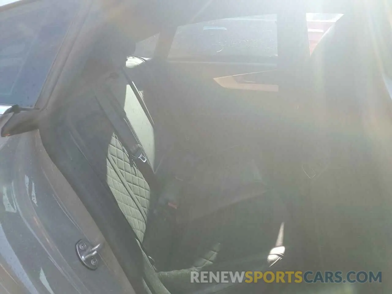 10 Photograph of a damaged car WAUA4CF51KA003187 AUDI S5/RS5 2019