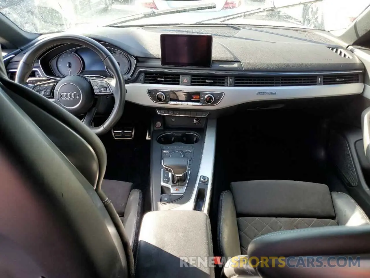 8 Photograph of a damaged car WAUA4CF51KA003187 AUDI S5/RS5 2019
