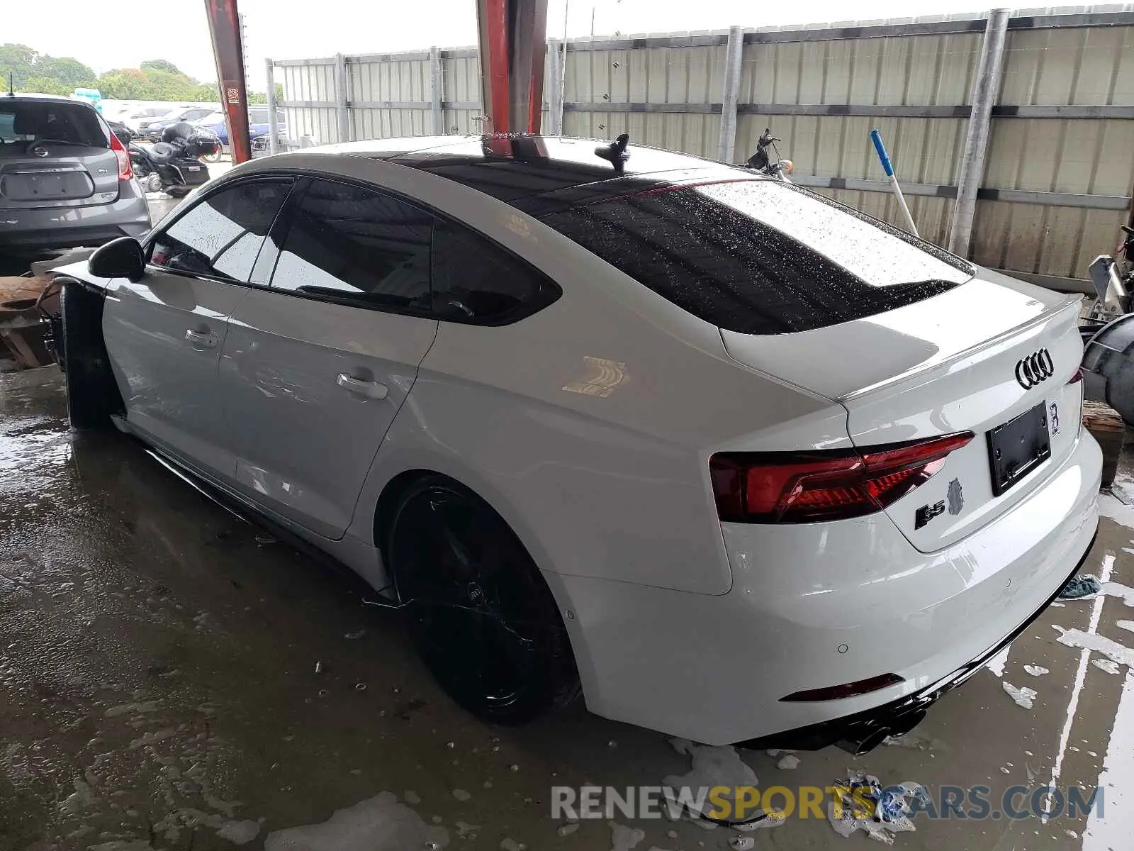 3 Фотография поврежденного автомобиля WAUC4CF50KA012553 AUDI S5/RS5 2019