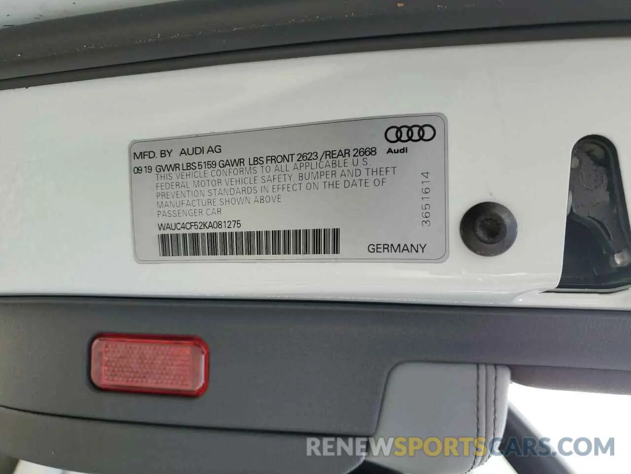 10 Photograph of a damaged car WAUC4CF52KA081275 AUDI S5/RS5 2019