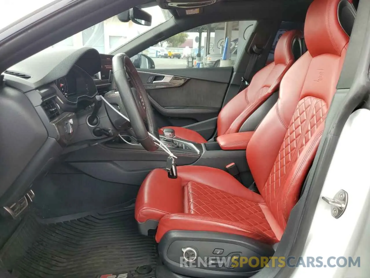 7 Photograph of a damaged car WAUC4CF52KA081860 AUDI S5/RS5 2019