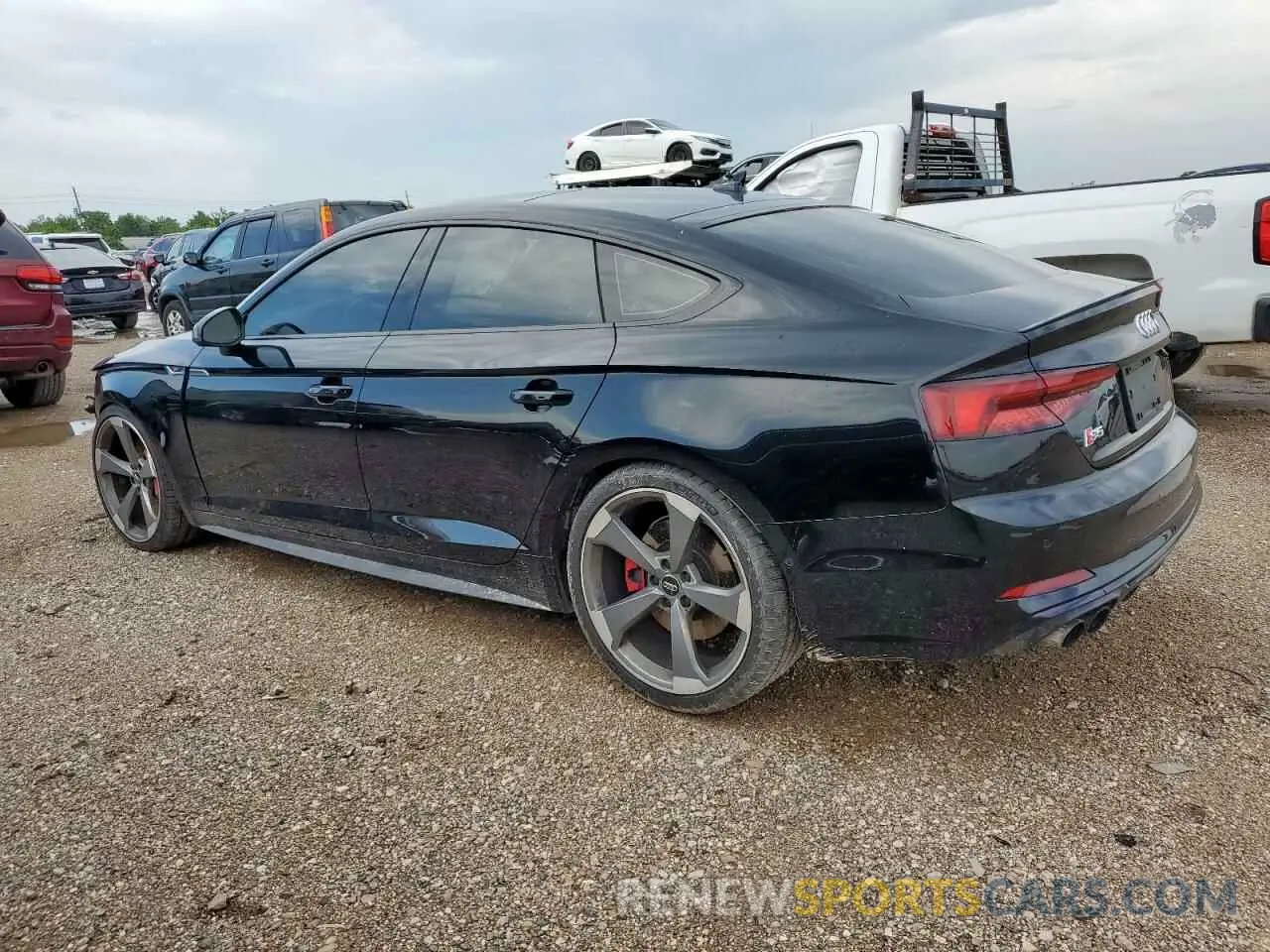 2 Photograph of a damaged car WAUC4CF5XKA006324 AUDI S5/RS5 2019