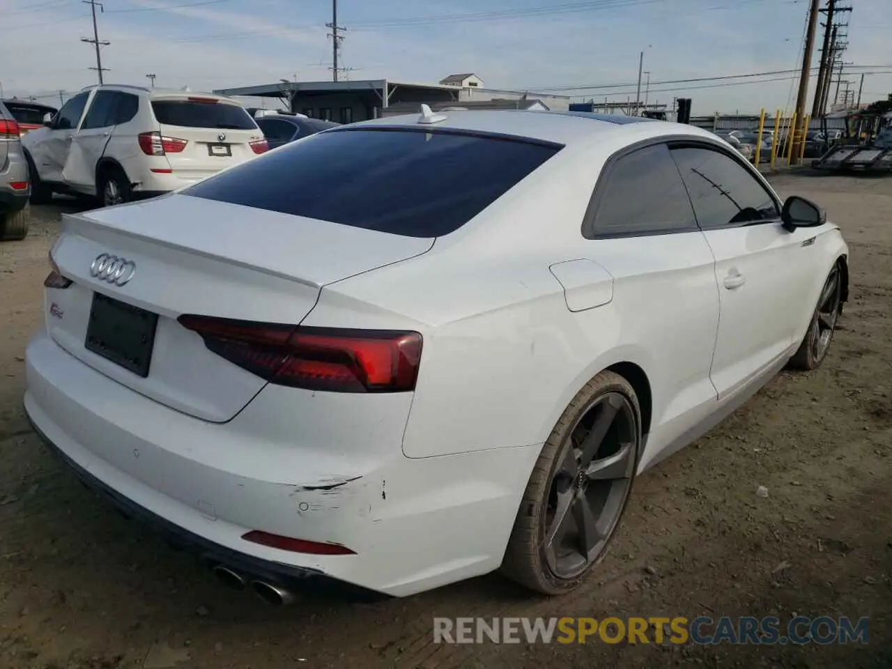 3 Фотография поврежденного автомобиля WAUP4AF51KA069608 AUDI S5/RS5 2019