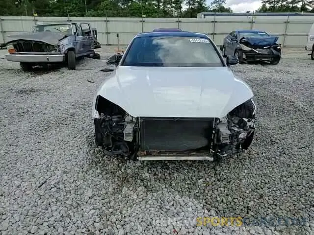 14 Photograph of a damaged car WUAPWAF55KA901290 AUDI S5/RS5 2019