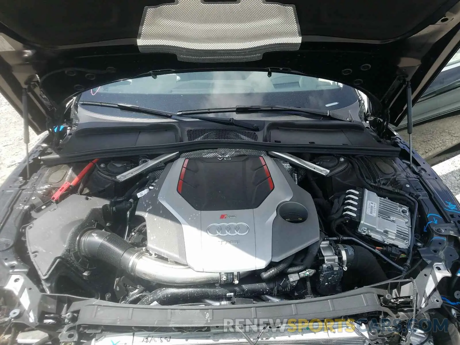 7 Photograph of a damaged car WUAPWAF56KA907745 AUDI S5/RS5 2019