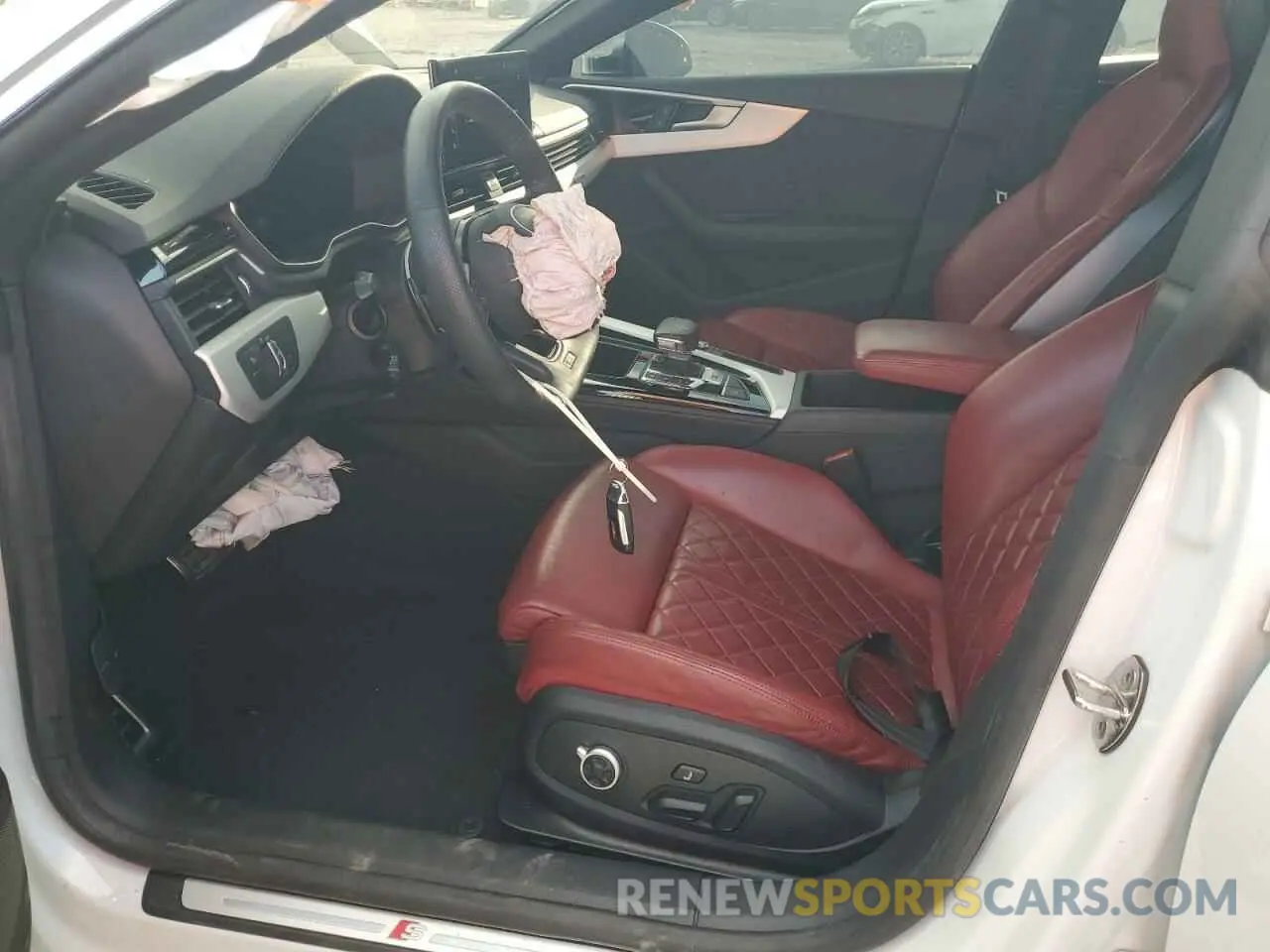 7 Photograph of a damaged car WAUC4CF57LA019193 AUDI S5/RS5 2020