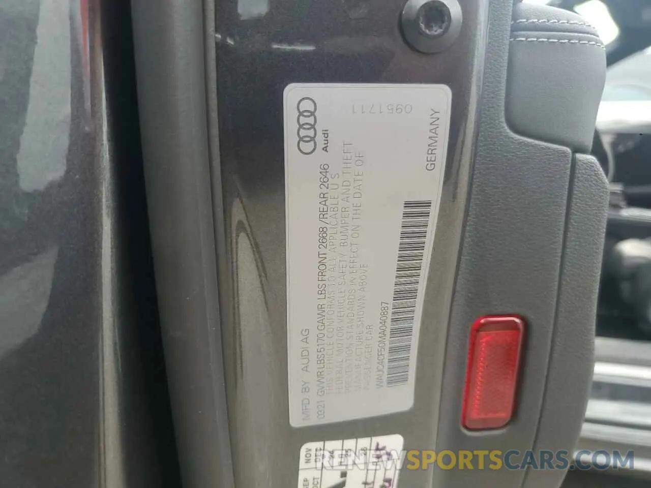 13 Photograph of a damaged car WAUC4CF50MA040887 AUDI S5/RS5 2021