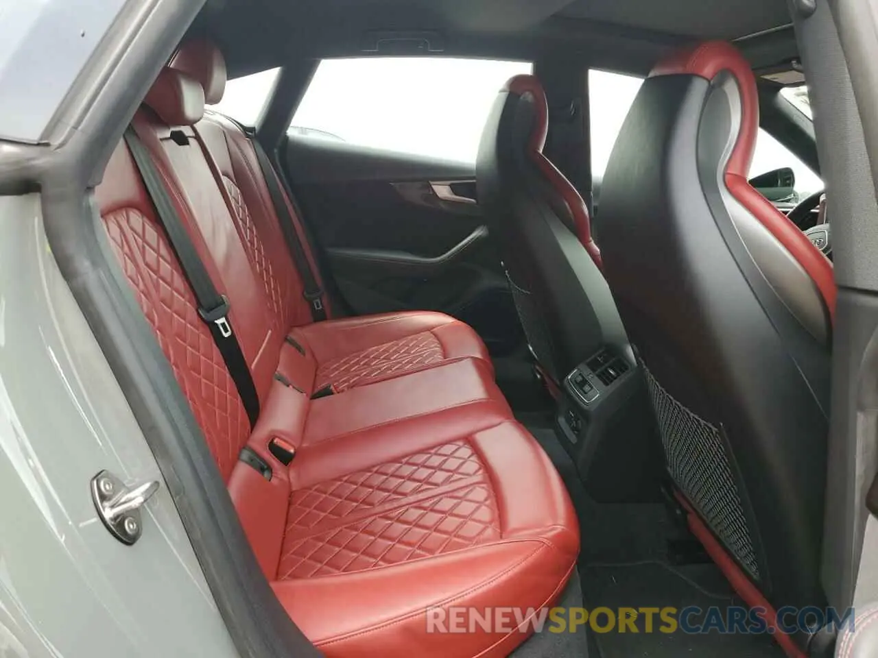 10 Фотография поврежденного автомобиля WAUC4CF50MA051470 AUDI S5/RS5 2021