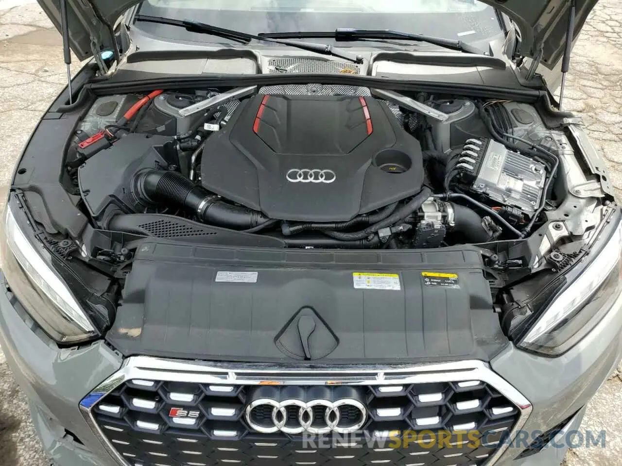 11 Фотография поврежденного автомобиля WAUC4CF50MA051470 AUDI S5/RS5 2021