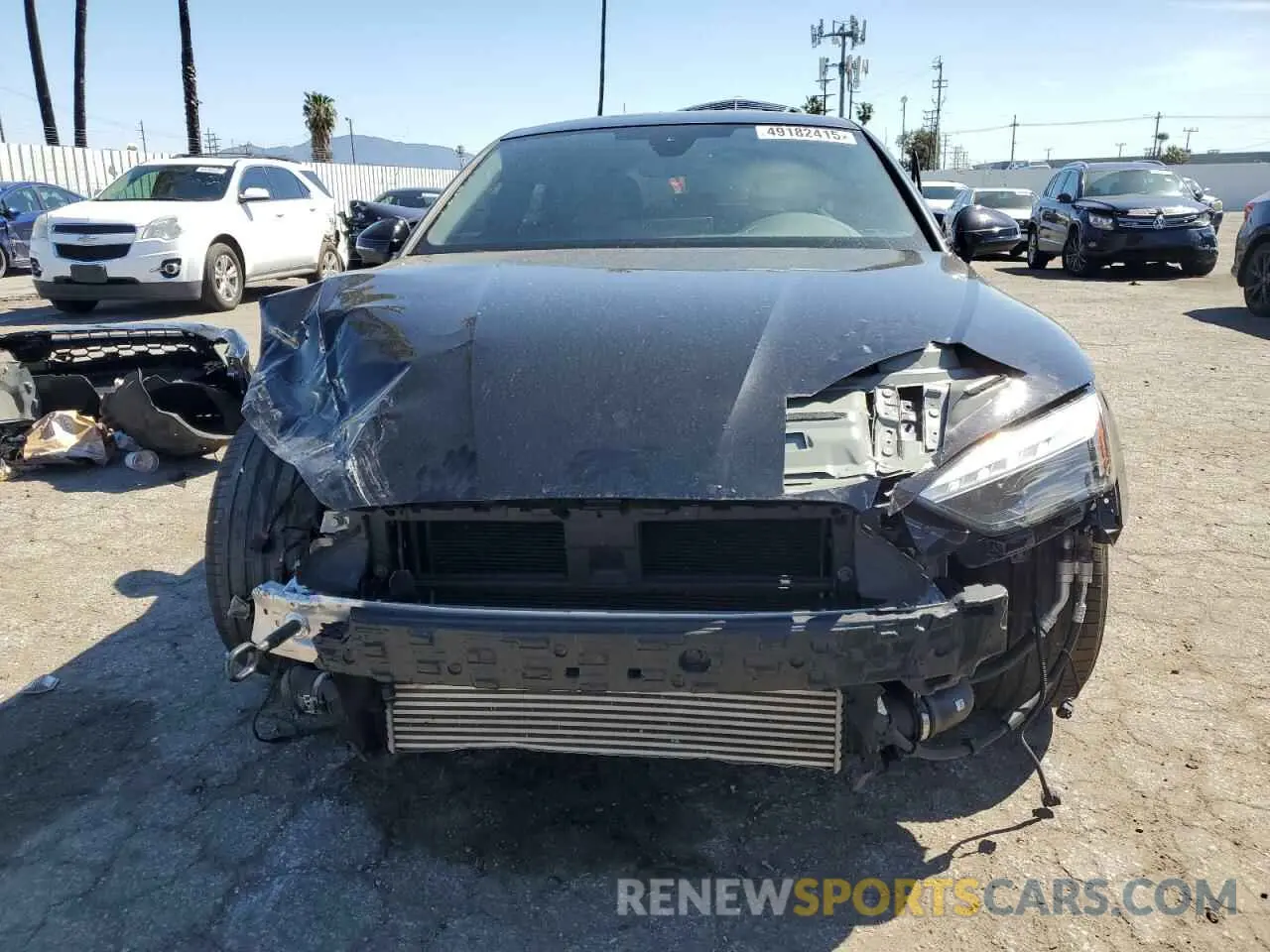 5 Photograph of a damaged car WAUC4CF58MA005367 AUDI S5/RS5 2021