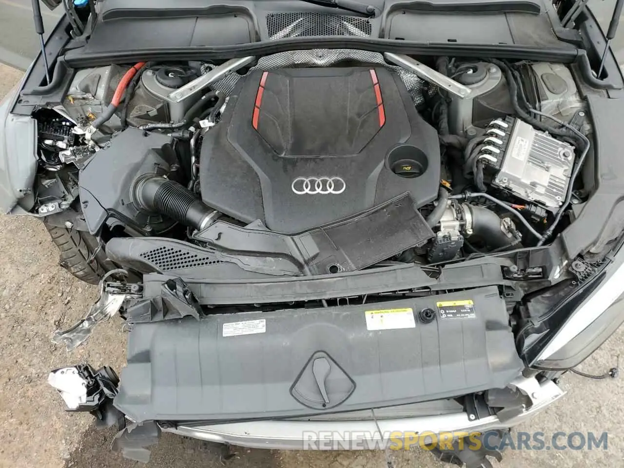 11 Photograph of a damaged car WAUC4CF59MA002896 AUDI S5/RS5 2021