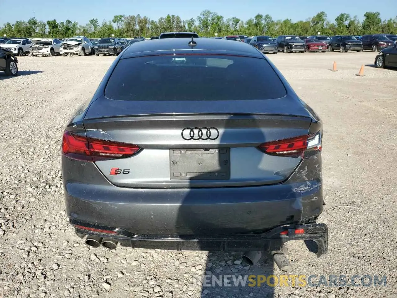 6 Фотография поврежденного автомобиля WAUC4CF59MA018631 AUDI S5/RS5 2021