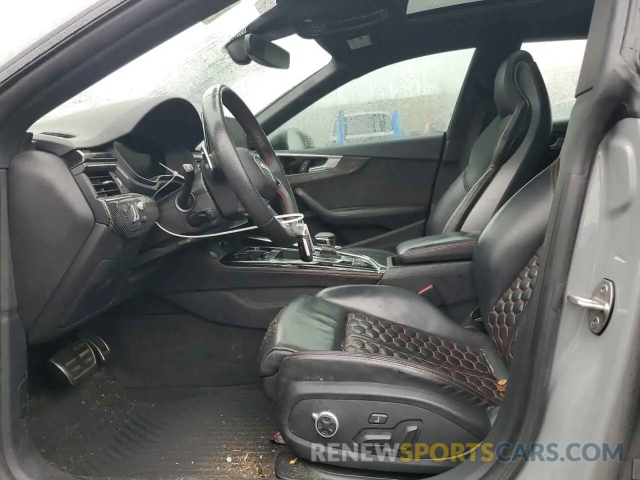 7 Photograph of a damaged car WUAAWCF56MA903098 AUDI S5/RS5 2021
